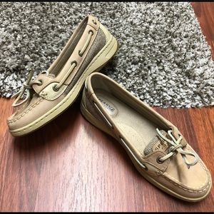 Sperry Top Siders Size 6--rarely worn!